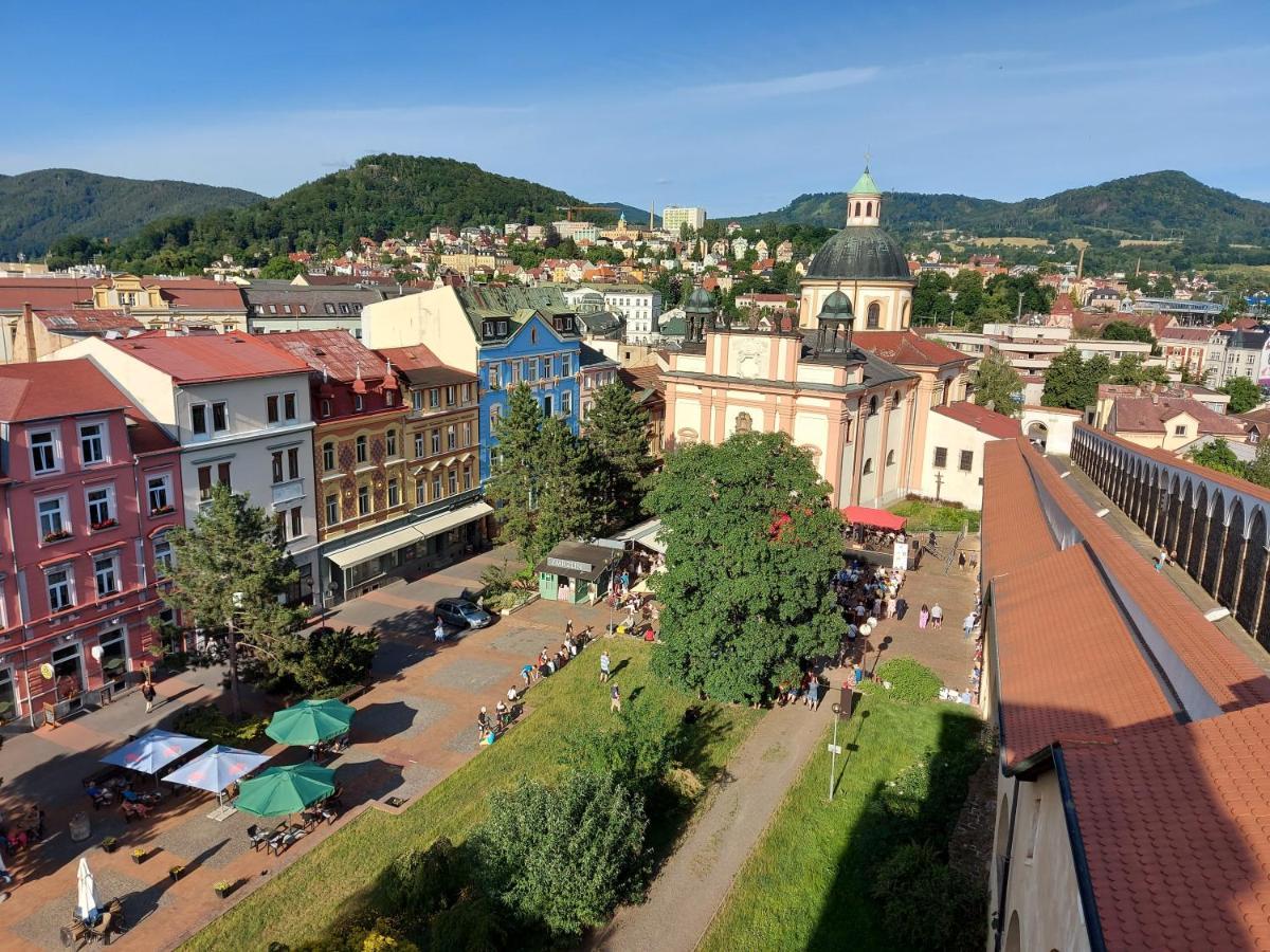Apartments Rose Garden Decin Exterior photo