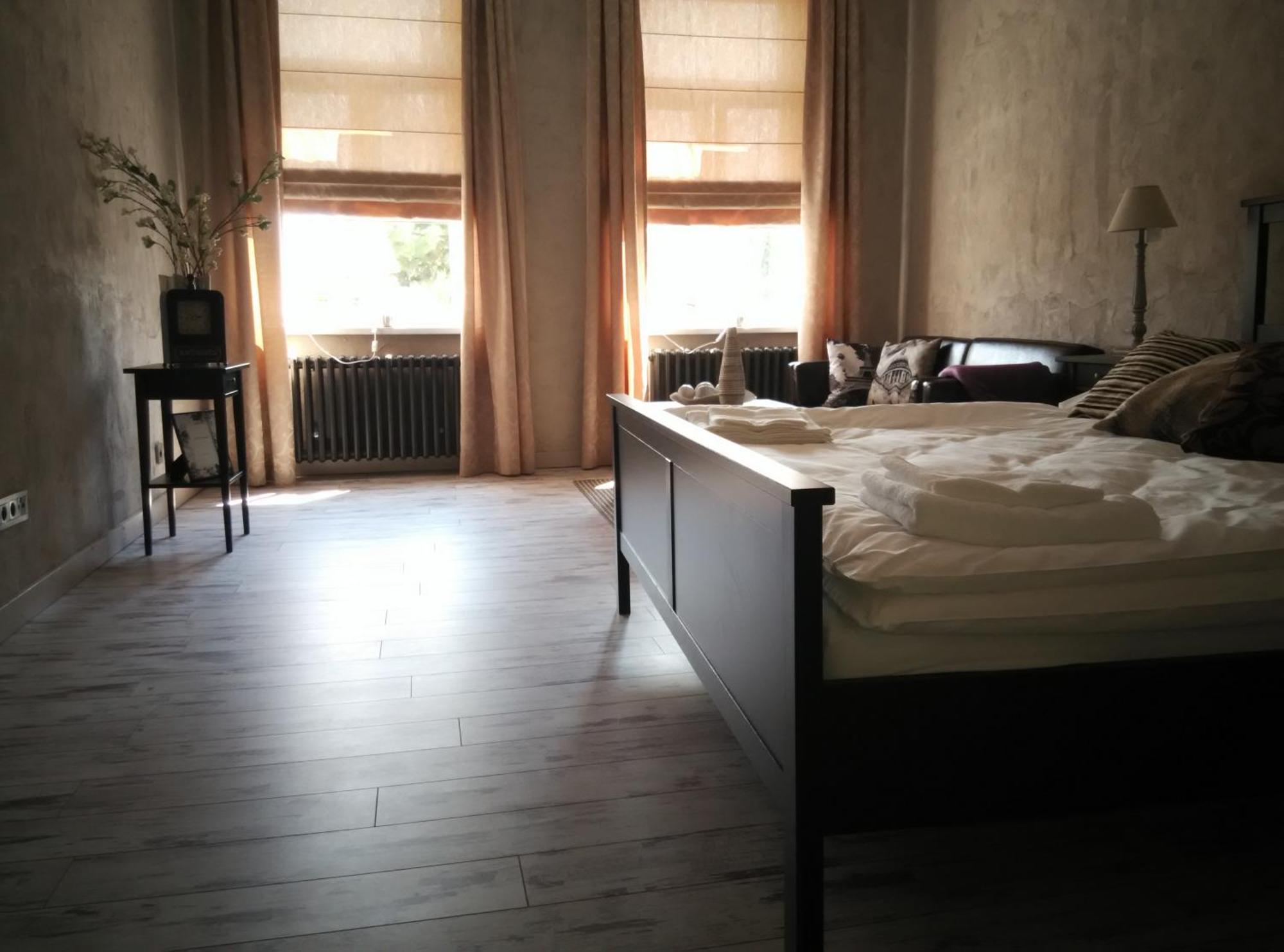 Apartments Rose Garden Decin Exterior photo